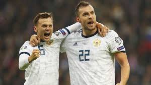 Welcher russische fußballstar trägt welche rückennummer bei der em ⓿? Em Qualifikation Russland Schlagt Kasachstan Wales Gewinnt Gegen Slowakei