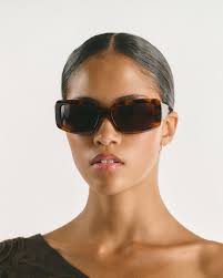 Alain Tortoise Brown