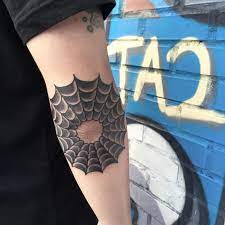Half sleeve tattoos cover only one half of your arm, usually from the upper shoulder and down to your elbow. 53 Star Tattoos On Elbow