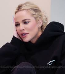 The Kardashians 2x05 "One Night In Miami" Outfits & Fashion