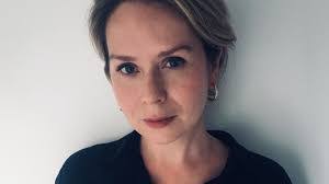 Ellen Geiger's Instagram, Twitter & Facebook