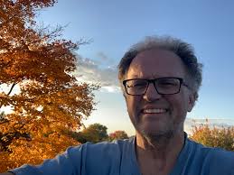 Phil Glosserman (@PhilGlosserman)