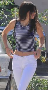 Kendall jenner, 25, has had a busy week between her dad's bid for governor of california and a five year restraining order granted against a home intruder. Kendall Jenner Gets An Impossible Camel Toe While Wearing Jeans Fooyoh Entertainment