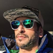 Alex Rad's Instagram, Twitter & Facebook