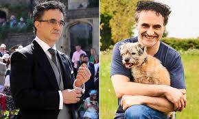Supervet noel fitzpatrick has updated fans on the status of his dog keira. Noel Fitzpatrick On Why He Gets Invited To Celebrity Events Pet Therapy During Lockdown And Daily Mail Online
