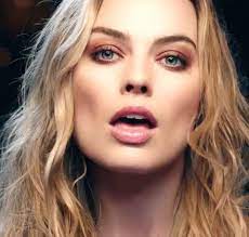 Surgeons reveal why margot robbie has the the private clinic found margot robbie to have the most requested face now this comes after margot robbie's makeup artist pati dubroff shared secrets Margot Robbie Beautiful Girl Face Margot Robbie Robbie