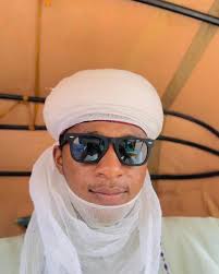 UMAR ABDULLAHI T. YELDU (@omar_carpon) • Instagram photos and videos