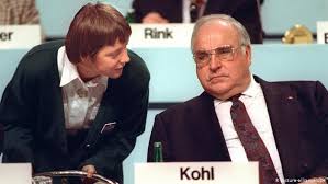 Merkel announced the changes after an impromptu. Merkel Wie Sie Andere Sehen Deutschland Dw 11 11 2015