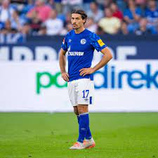 Jul 19, 2021 · alle news rund um den fc schalke 04: Benjamin Stambouli Fc Schalke 04 Jochen Schneider Verrat S04 Plan S04