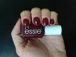 Essie nail polish bordeaux 50. Is This Lacquer Worth Its Money Essie Nail Polish Review