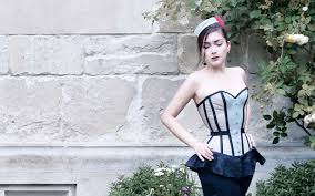 Confirm details via personal consultation email or skype session. Valentine Pop Antique