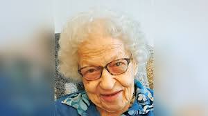 Karen Smeltzer's Instagram, Twitter & Facebook