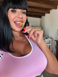 naimaladonnapuma OnlyFans - Naima Guidi Official - Creator Profile -  Fleshbot