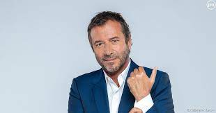 C8 Bernard Montiel Et Isabelle Morini Bosc Remplacent Cyril Hanouna Ce Soir Dans A Prendre Ou A Laisser Et Tpmp Puremedias