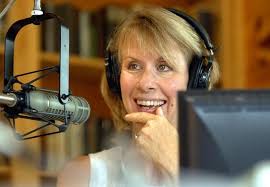 Actress fulfills both her dreams entertaining