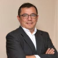 Abelardo Arroyo's Instagram, Twitter & Facebook