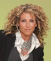 Curly girl: 8 Curly Girl -Lorraine Massey ideas to save today