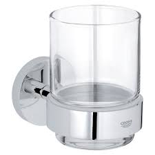 Our classic glass bathroom canisters come in assorted shapes and sizes to store everyday essentials from bath beads to cotton balls. Essentials Crystal Glass With Holder Grohe