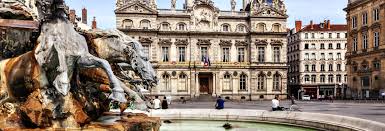 Vous avez sans doute déjà expérimenté de longues files aux guichets des agences de location en seulement 3 clics, recevez votre voiture de location à lyon à domicile. Location De Voiture A Lyon A Partir De 20 Par Jour Hertz