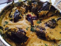 Hyderabadi Bagara Baigan Indian Eggplant Curry Bliss Of Cooking Eggplant Curry Vegetarian Dishes Eggplant Recipes