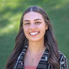 Grace Ernst's Instagram, Twitter & Facebook