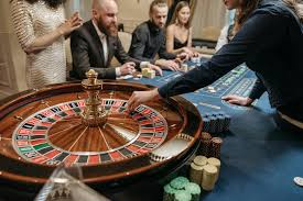 The Rise of Live Dealer Casinos and Why Players Love Them - Famil