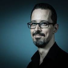 Richard Baas's Instagram, Twitter & Facebook