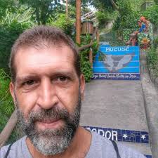 Mural Orixás, Terreiro do Pai Roni, Coqueiro Alto, Trancoso, BA. #mosaico  #mosaicobaiano #mosaicoartistico #orixas #trancoso #arraialdajuda  #portoseguro #caraiva