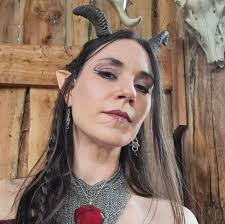 How to find friends with paranormal interests?