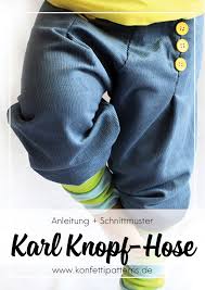 Falls ihr ein paspelband an den taschen verwenden möchtet, dieses am taschenteil fixieren und steppen. Karl Knopf Pumphose In 2020 Schnittmuster Hose Kind Schnittmuster Baby Hose Kinder Hose Nahen