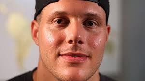 Jon Bales's Instagram, Twitter & Facebook