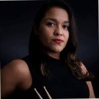 Lynette Rios's Instagram, Twitter & Facebook