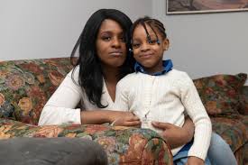 Bronx children, mom endure mold nightmare