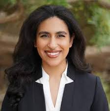 Jacquelyn Knox's Instagram, Twitter & Facebook