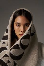 Sofa Sessions with Tijani Reijinders