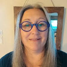 J'ai le plaisir de vous annoncer que je commence un nouveau poste de…