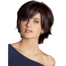 Pruik voor vrouwen, mensenhaar pruik kort golvend snit bob korte kapsels  met pony lagen golvend blond bruin zwart zijdeel kaploze blonde vrouw, een  : Amazon.nl: Beauty