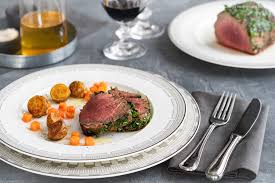 Über 78 bewertungen und für vorzüglich befunden. Rinderfilet Im Krautermantel Rezept Foodblog Aus Koln