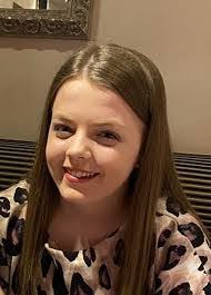 Jasmine Best's Instagram, Twitter & Facebook