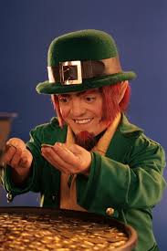 Looks Like Someone Hmmmm Leprechaun Leprechaun Fun Leprechaun Pictures