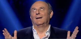 Lift your spirits with funny jokes, trending memes, entertaining gifs, inspiring stories, viral videos, and so much. Meme Gerry Scotti Trash Italiano