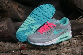 Nike Air Max Ile Sportif Sikligini Renkleniyor Nike Antalyamigros Zemin Katta Nike Air Max Nike Air Max 90 Black Nike Air Max 90