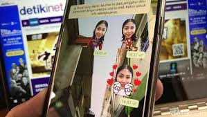 Stiker adalah file berupa icon kecil yang bisa dikirimkan melalui pesan whatsapp. Yuk Bikin Stiker Whatsapp Sendiri Dengan Aplikasi Ini