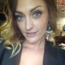 Keri Hasty (@kikiannabelle4)