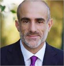 ولد الأمير محمد بن طلال، في عمان عام 1940، وهو ثاني أبناء الملك طلال بن عبدالله الأول، والملكة زين الشرف. ØµØ§Ø­Ø¨ Ø§Ù„Ø³Ù…Ùˆ Ø§Ù„Ù…Ù„ÙƒÙŠ Ø§Ù„Ø£Ù…ÙŠØ± Ø·Ù„Ø§Ù„ Ø¨Ù† Ù…Ø­Ù…Ø¯ Ø§Ù„Ù…Ø¹Ø¸Ù… Ø§Ù„ØªØ±Ø§Ø« Ø§Ù„Ù…Ù„ÙƒÙŠ Ø§Ù„Ø£Ø±Ø¯Ù†ÙŠ