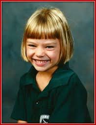 We could see her in 2014 as naomi in the wolf of wall street. Margot Robbie Childhood Story Plus Untold Biography Facts