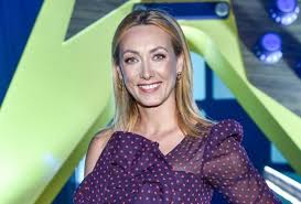 She is not dating anyone currently. Anna Kalczynska Brunetka Diametralna Metamorfoza Gwiazdy Dzien Dobry Tvn Gwiazdy Maxxx News Rmf Maxxx