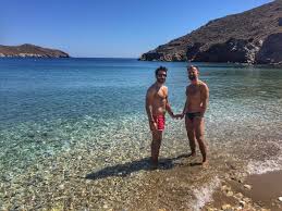 Mykonos è la meta ideale per la tua vacanza LGBT. Lisola della Grecia come  paradiso arcobaleno - Quiiky Magazine