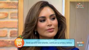 Paula Estrada le da vida a Violeta Cortés, una mujer echada pa' lante en  #NoOlvidarásMiNombre Gran estreno este martes a las 9:00 p.m.  https://goo.gl/SSj3JE