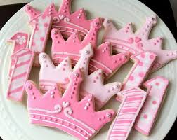 Items Similar To Decorated Princess Tiara Crown And Number Cookies Perfect For A Princess Birthday Part Princess Cookies Princess Birthday Party Crown Cookies